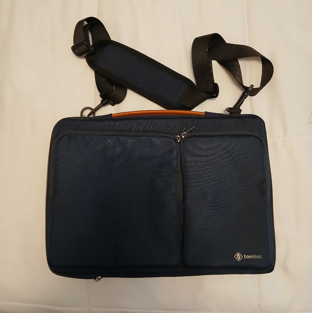 TOMTOC All-round Militay-grade Protection Laptop shoulder bag
